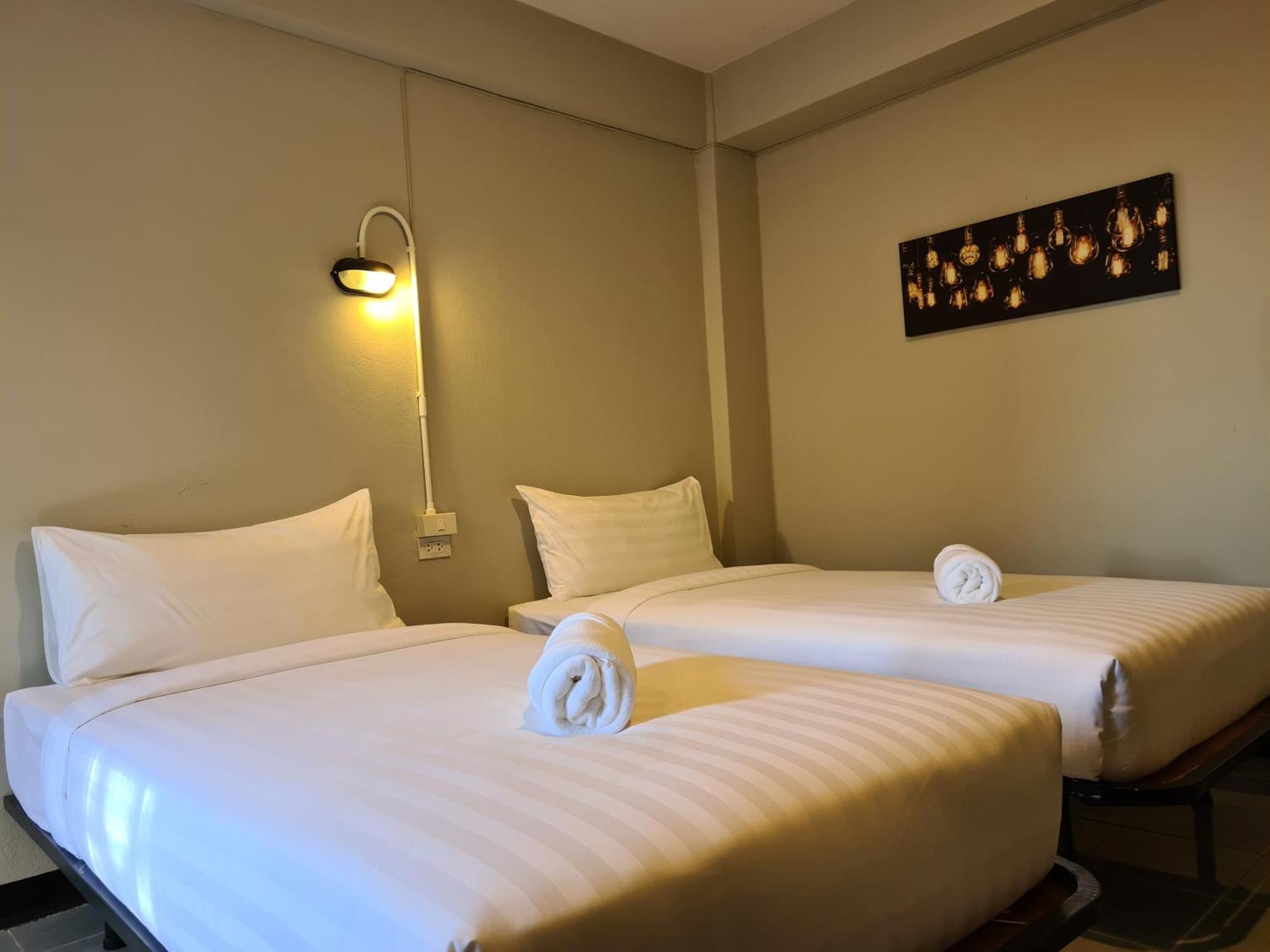 The 8 Factory Hotel Phitsanulok Exterior photo
